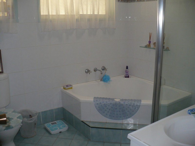 Macquarie Fields NSW 2564