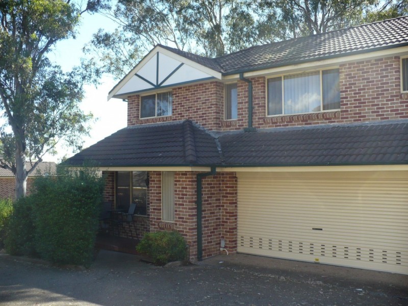 18/96 Fawcett Street, Glenfield NSW 2167