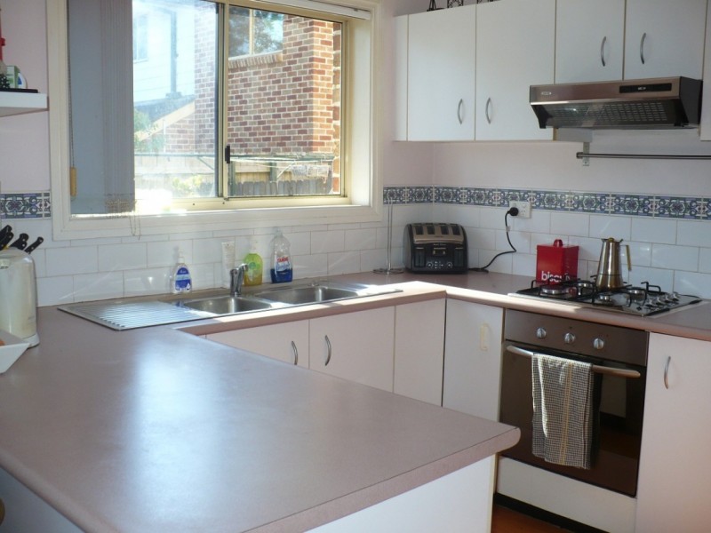 18/96 Fawcett Street, Glenfield NSW 2167