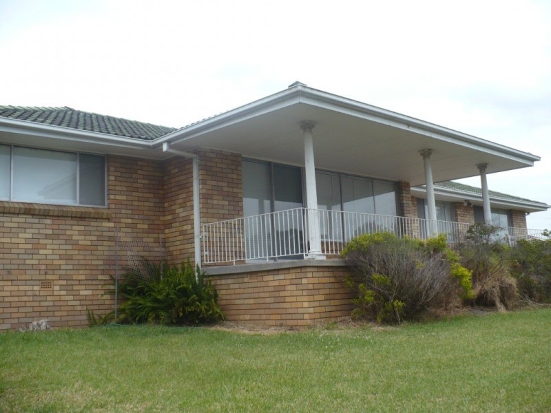 9 Morshead Road, Mount Annan NSW 2567