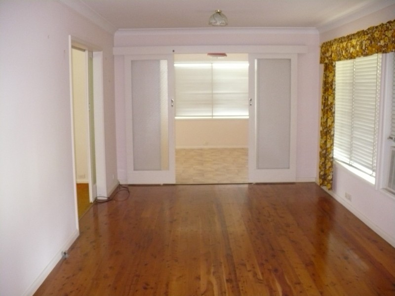 9 Morshead Road, Mount Annan NSW 2567