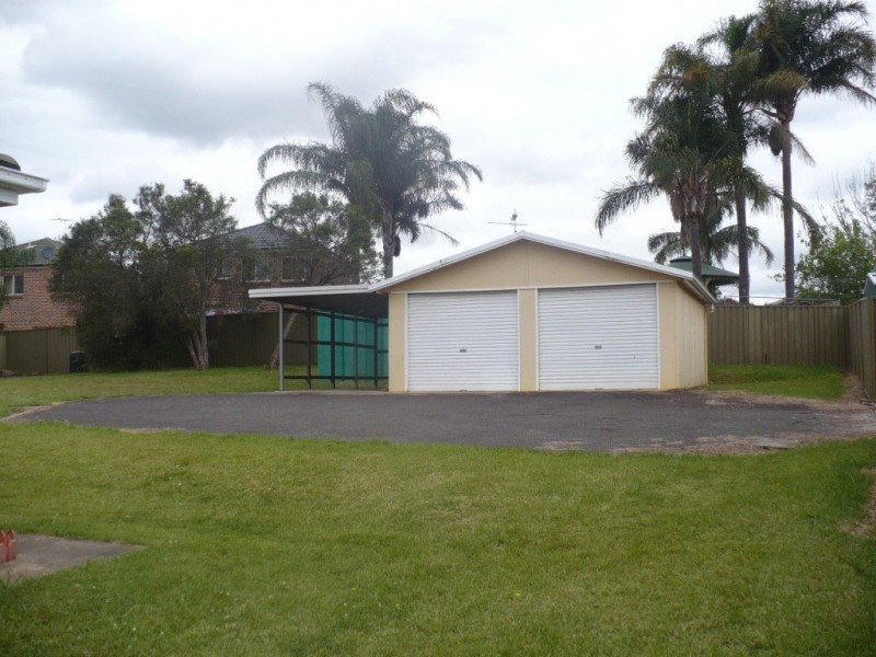 9 Morshead Road, Mount Annan NSW 2567