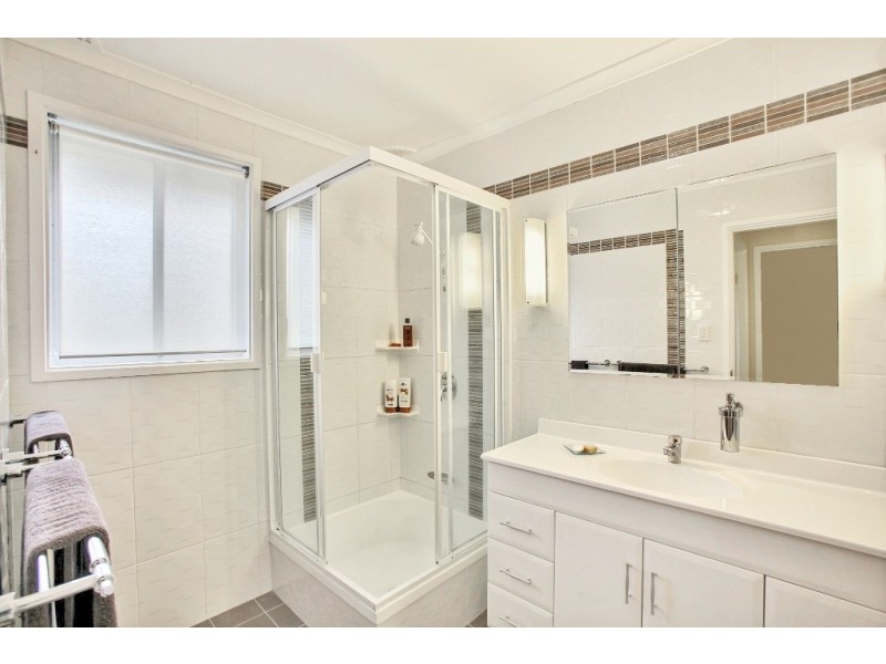 Macquarie Fields NSW 2564