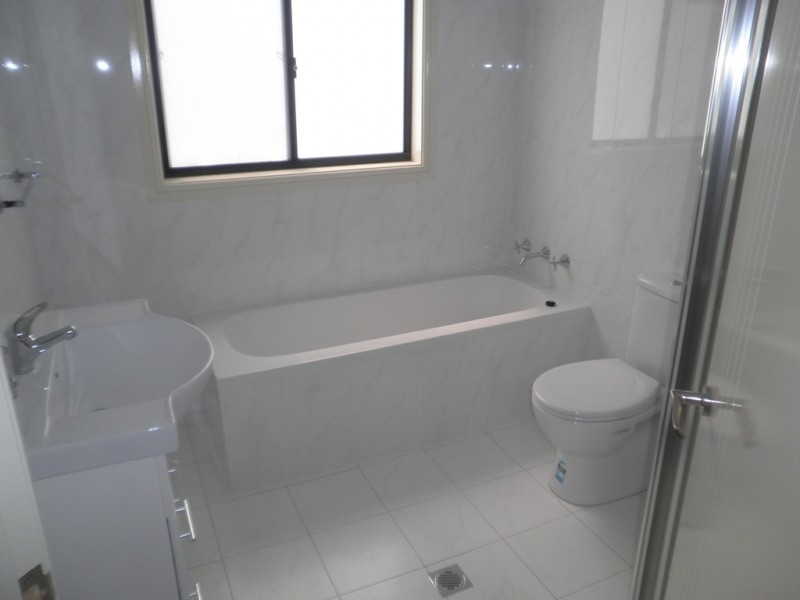 Macquarie Fields NSW 2564