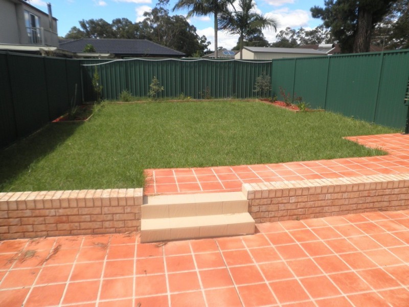 Macquarie Fields NSW 2564