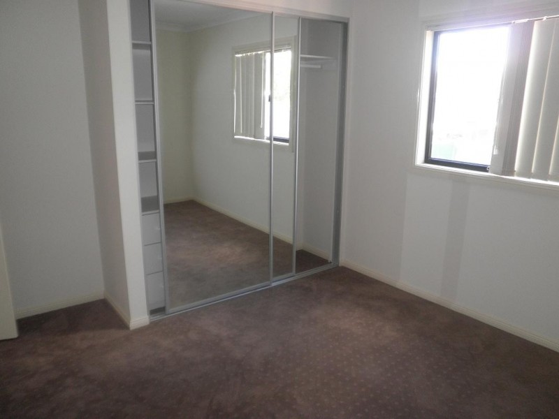 Macquarie Fields NSW 2564
