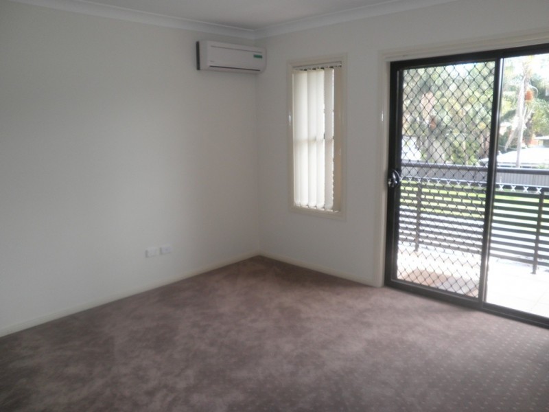 Macquarie Fields NSW 2564