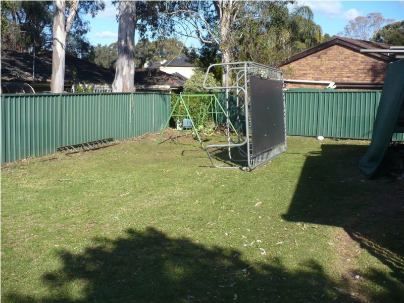 4 Edith Place, Macquarie Fields NSW 2564