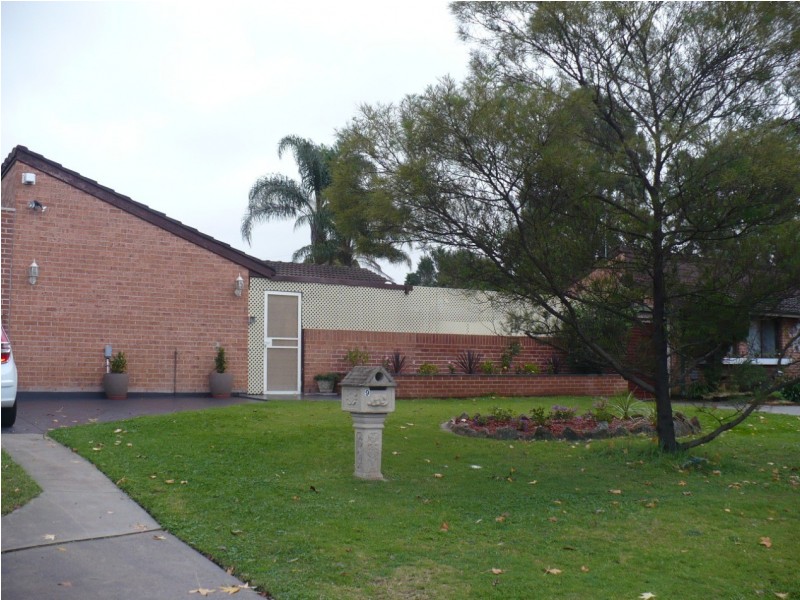 9/9 Cotula Place, Macquarie Fields NSW 2564