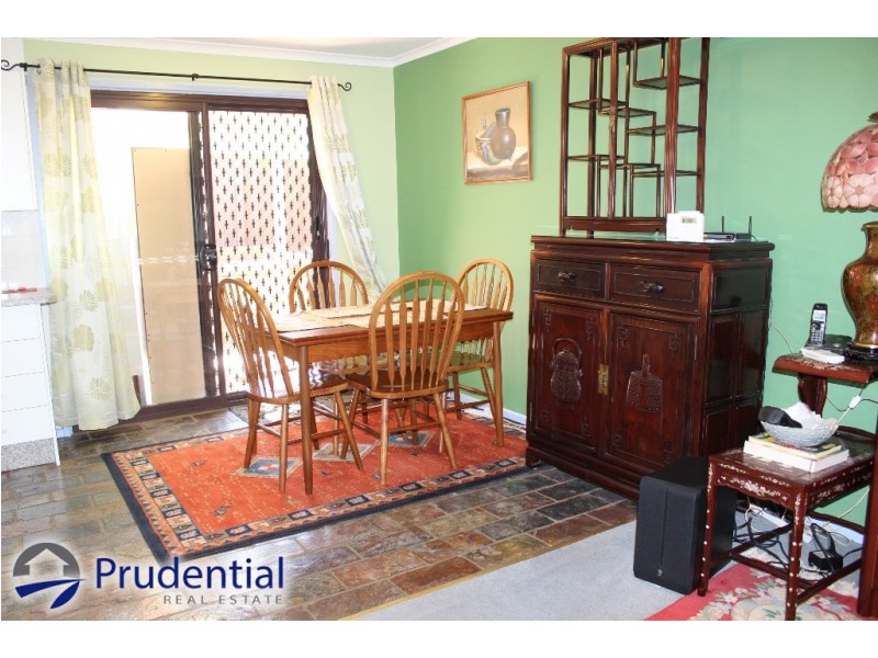 1/74-78 Parliament Road, Macquarie Fields NSW 2564