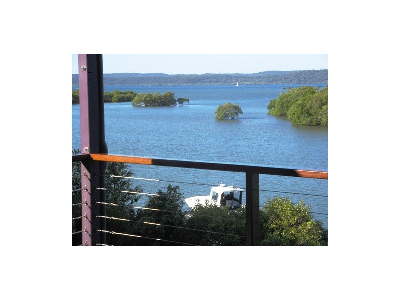 8 Alawa Street, Macleay Island QLD 4184