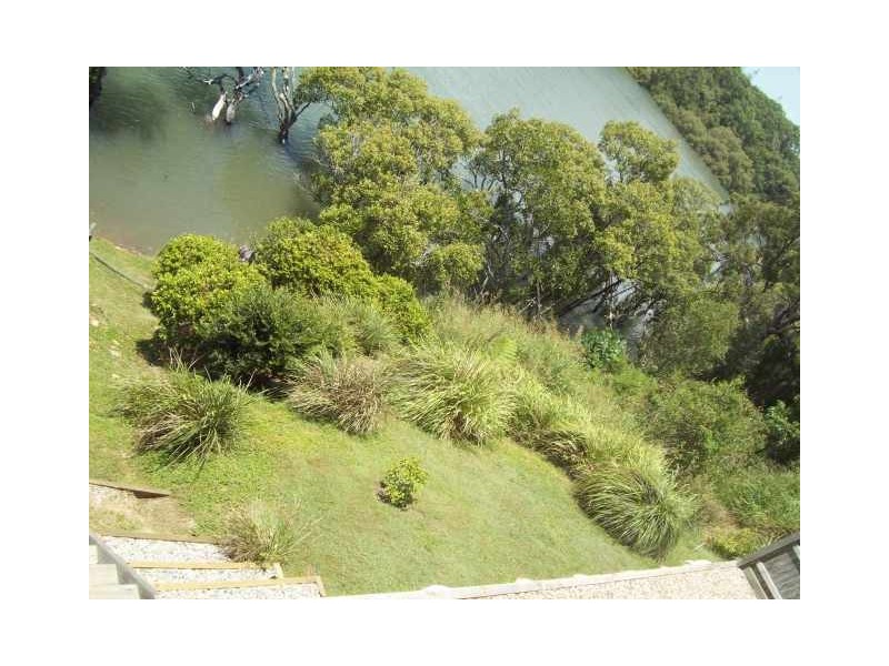 8 Alawa Street, Macleay Island QLD 4184