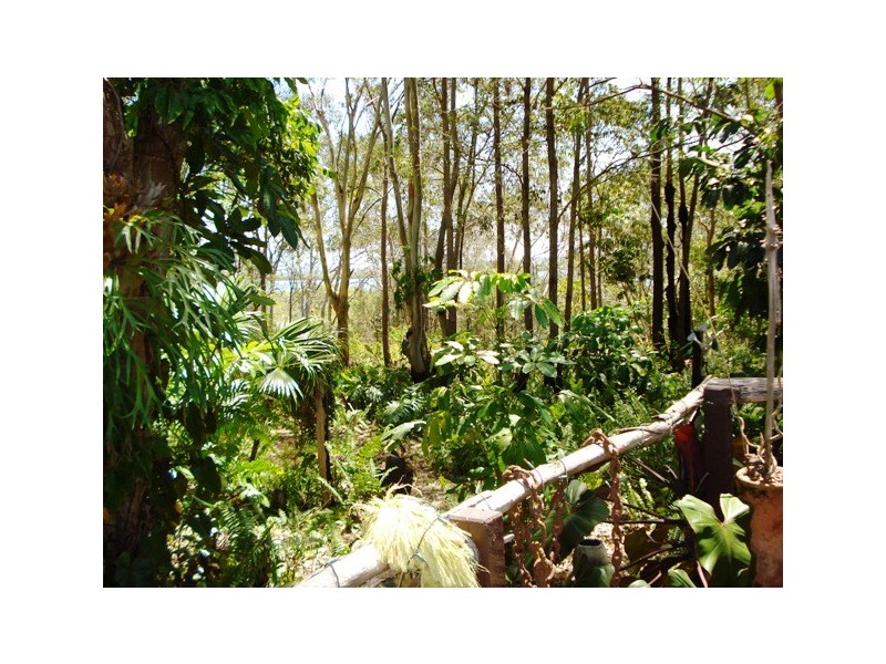 6 Scarborough Terrace, Macleay Island QLD 4184