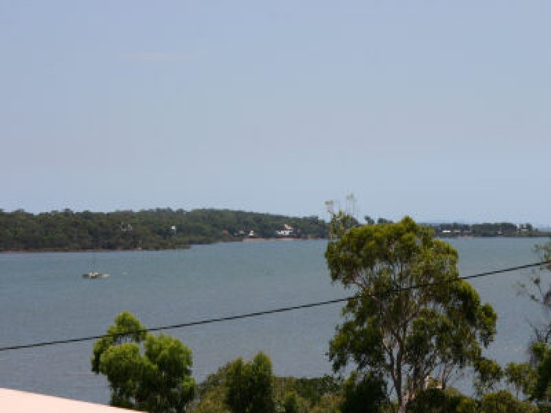 35 Florence Street, Macleay Island QLD 4184