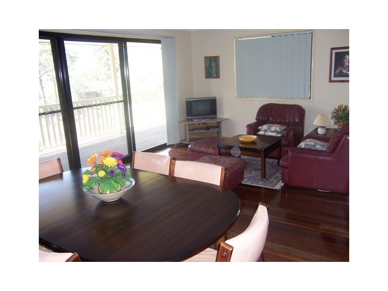 23 Baracoota, Macleay Island QLD 4184