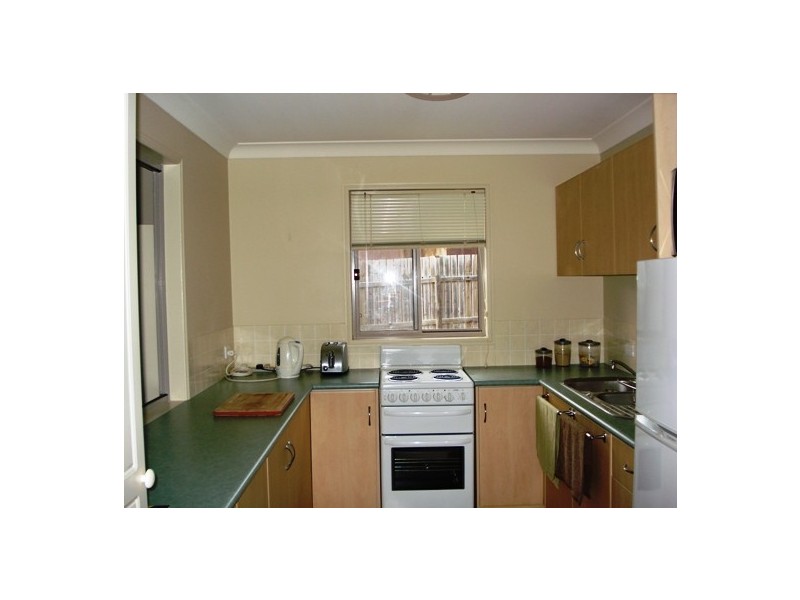 8-10 Gordon Road, Macleay Island QLD 4184