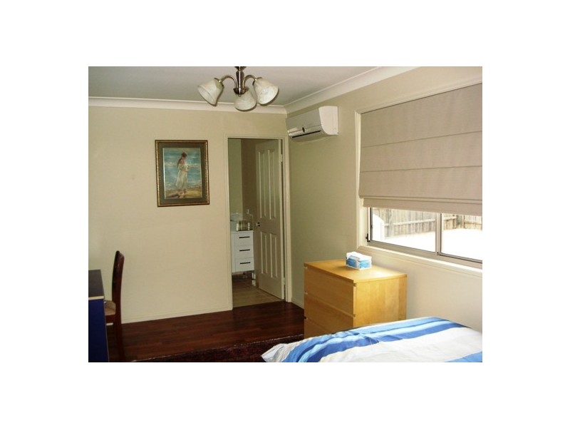 8-10 Gordon Road, Macleay Island QLD 4184