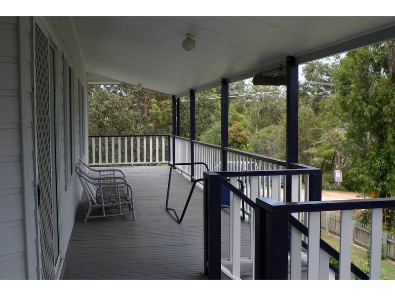 39 Tingara Street, Macleay Island QLD 4184