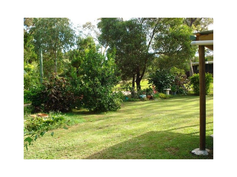 2 Boxwood Avenue, Lamb Island QLD 4184
