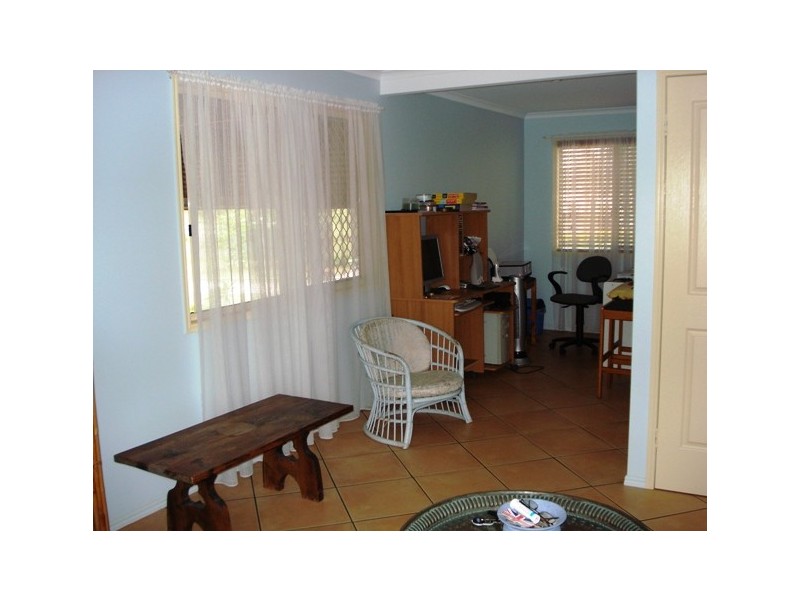 192 Lucas Drive, Lamb Island QLD 4184