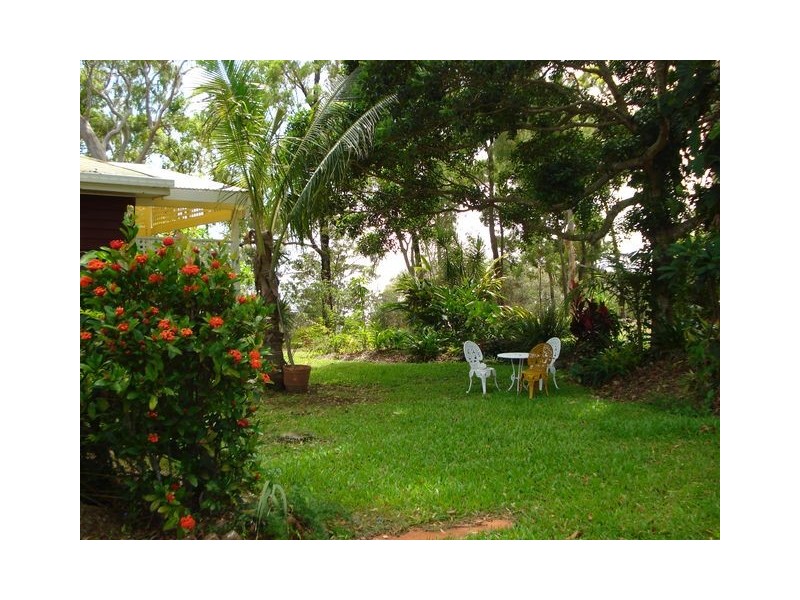 1 Treasure Island Avenue, Karragarra Island QLD 4184