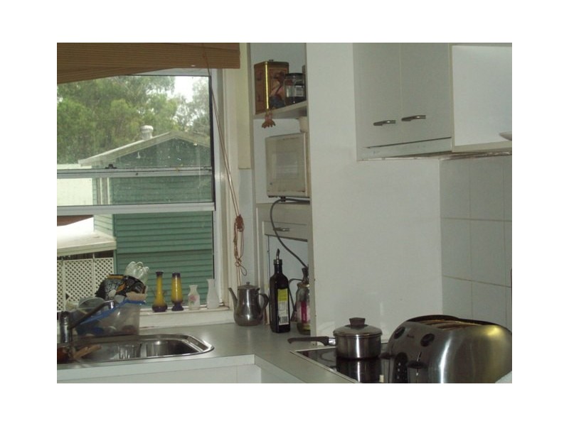 3 Attunga Street, Macleay Island QLD 4184