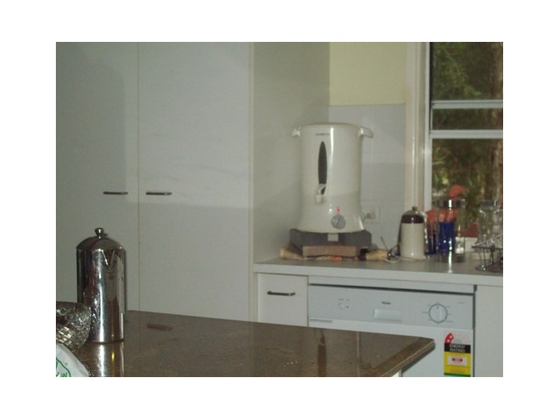 3 Attunga Street, Macleay Island QLD 4184