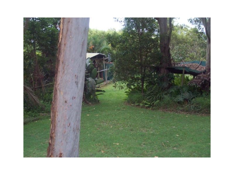 3 Attunga Street, Macleay Island QLD 4184