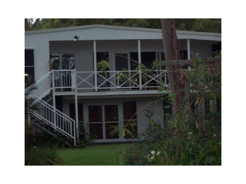 3 Attunga Street, Macleay Island QLD 4184
