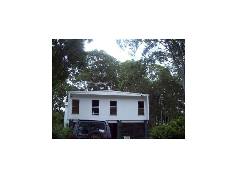 3 Attunga Street, Macleay Island QLD 4184