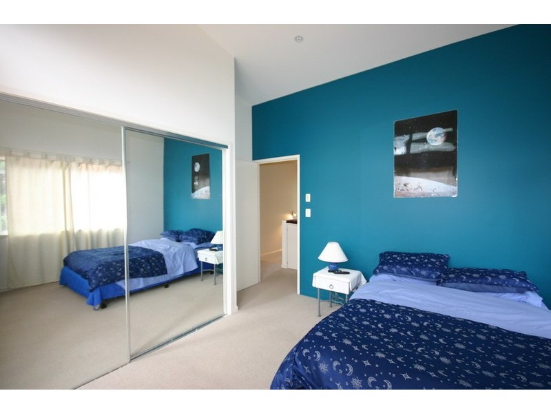 34 Coast Road, Macleay Island QLD 4184