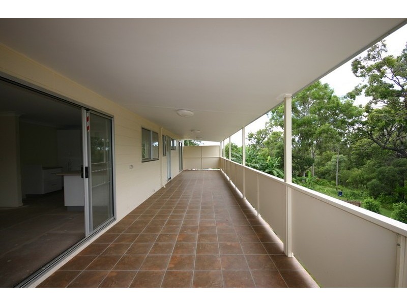 18 Hastings Street, Macleay Island QLD 4184