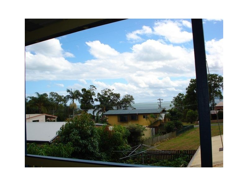 12 Shelly Crescent, Lamb Island QLD 4184