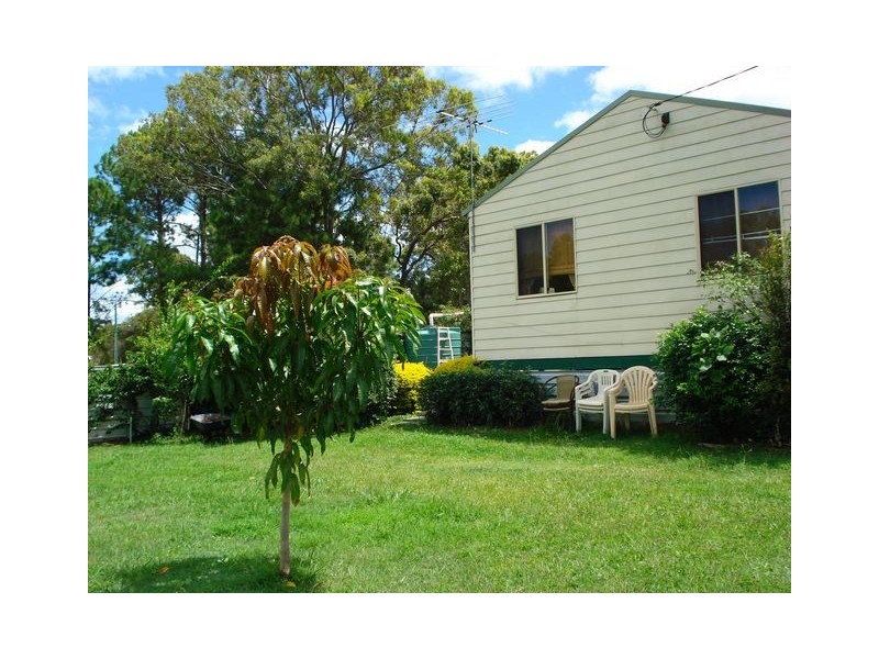 2 Belar Street, Lamb Island QLD 4184