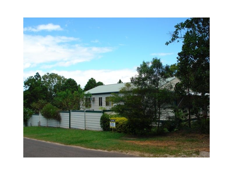 2 Belar Street, Lamb Island QLD 4184