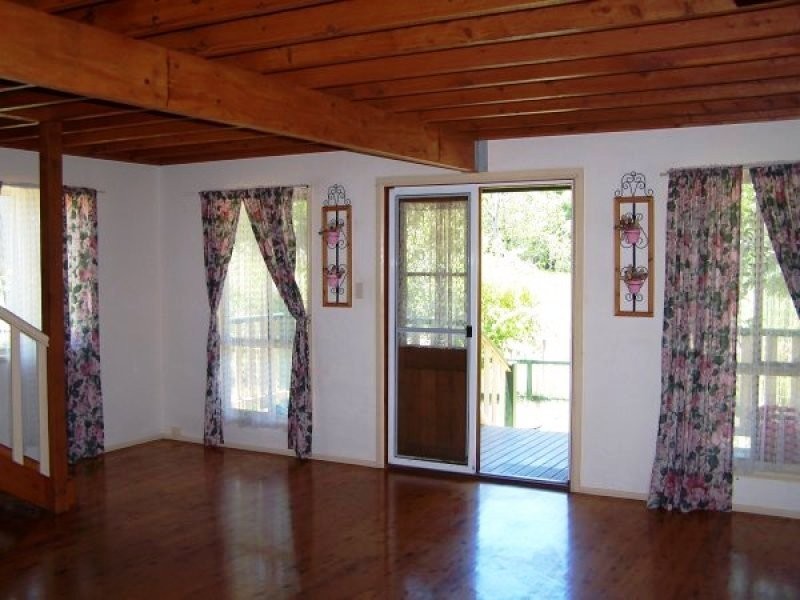 13 Citron, Macleay Island QLD 4184