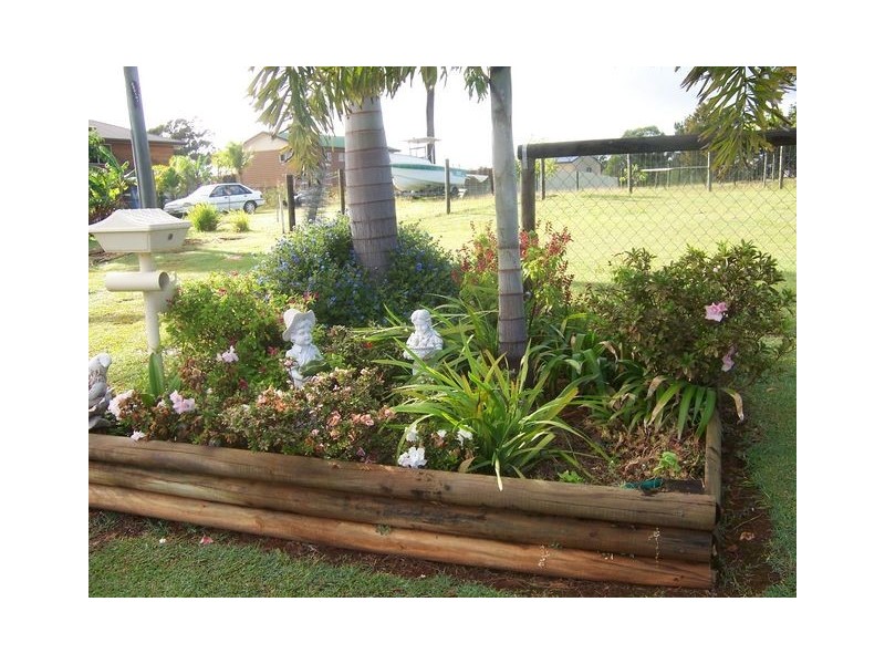 7 Wren Court, Macleay Island QLD 4184