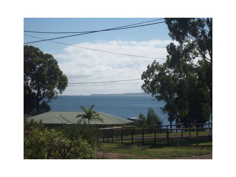 7 Wren Court, Macleay Island QLD 4184
