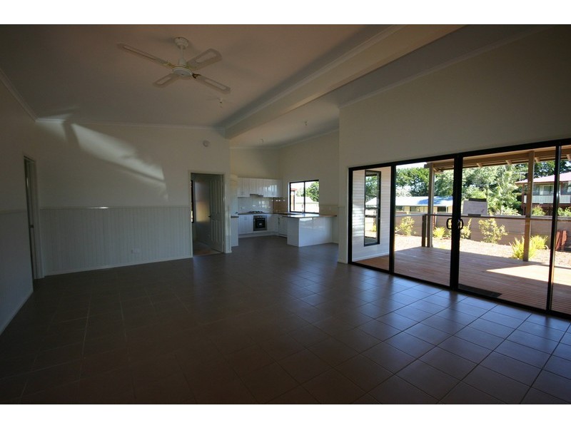 32 Lonicera Street, Macleay Island QLD 4184