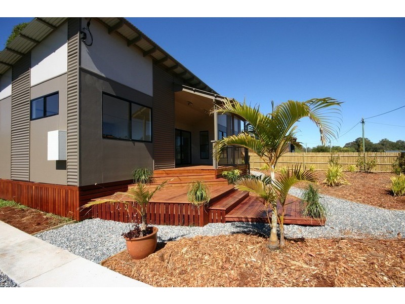 32 Lonicera Street, Macleay Island QLD 4184