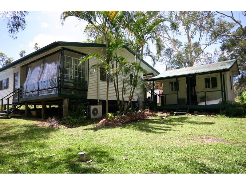 2 Alistair Court, Macleay Island QLD 4184