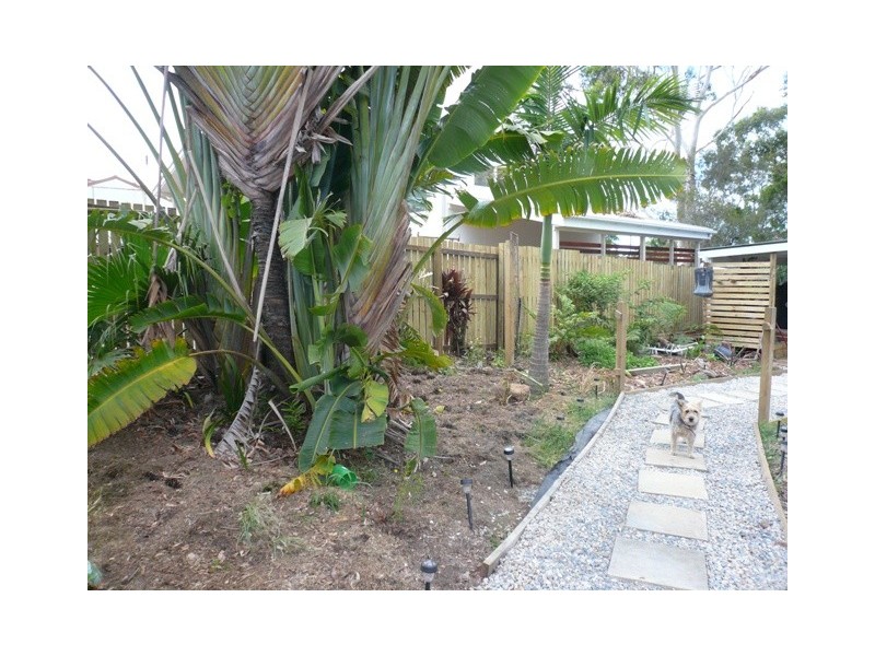 2 Alistair Court, Macleay Island QLD 4184