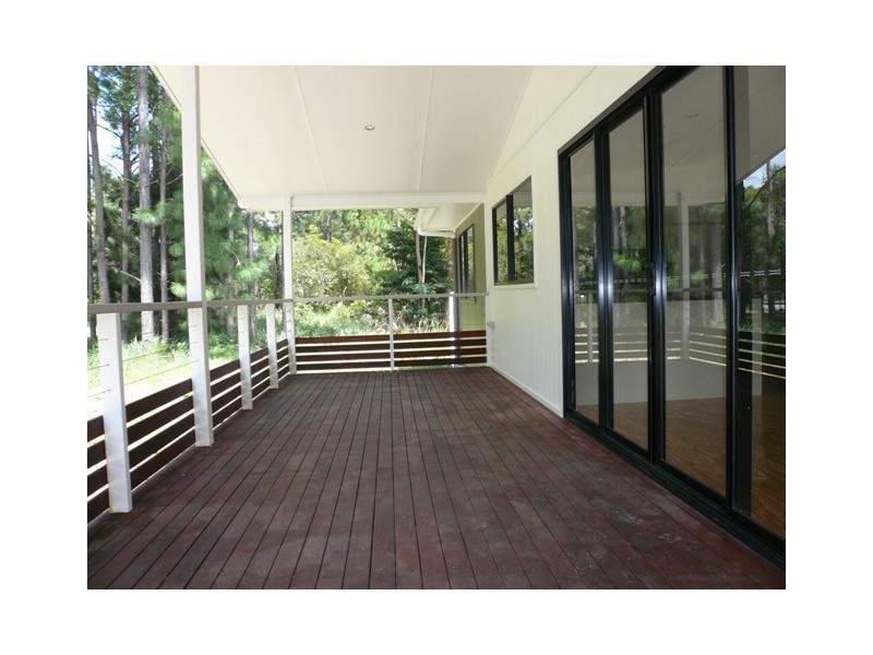 19 Kevin Street, Macleay Island QLD 4184