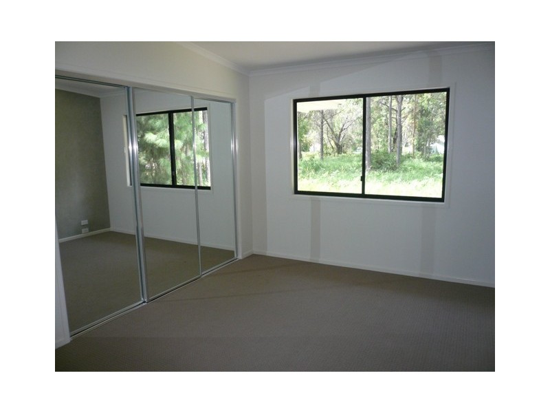 19 Kevin Street, Macleay Island QLD 4184