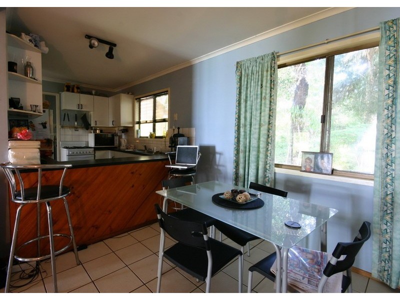 94 Timothy Street, Macleay Island QLD 4184