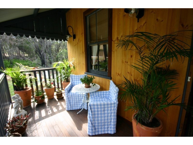 14 Timothy Street, Macleay Island QLD 4184