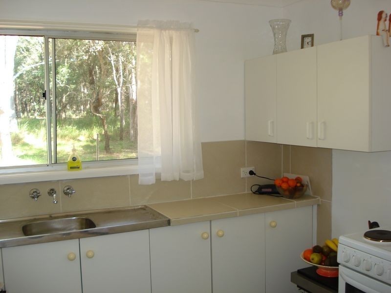 2 Pindarri Street, Lamb Island QLD 4184