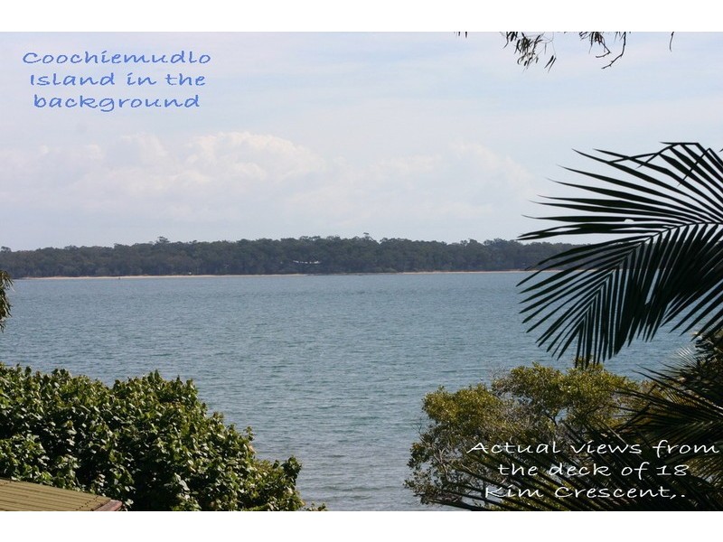 18 Kim Crescent, Macleay Island QLD 4184
