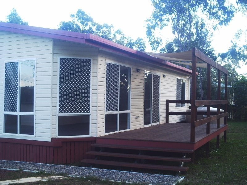 61 Francis Road, Macleay Island QLD 4184