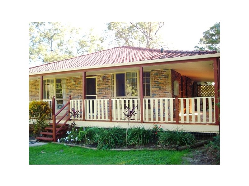 35 Kardinia Street, Macleay Island QLD 4184